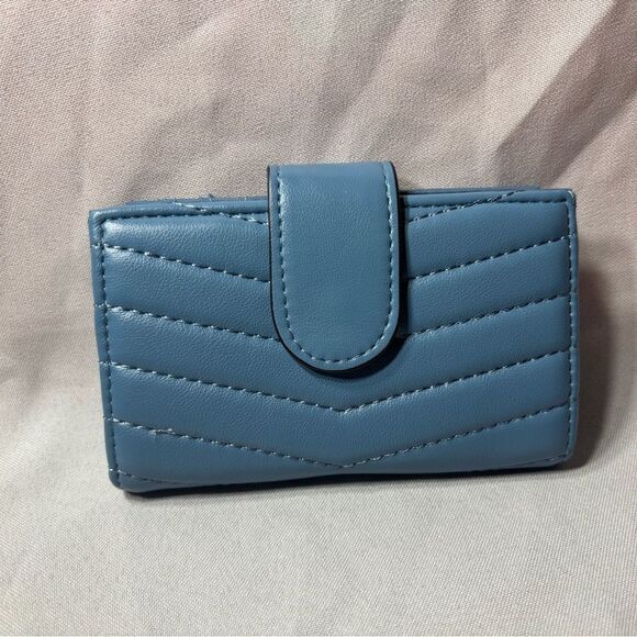 New Debbie French Blue RFID-Blocking Card Case - Picture 1 of 4